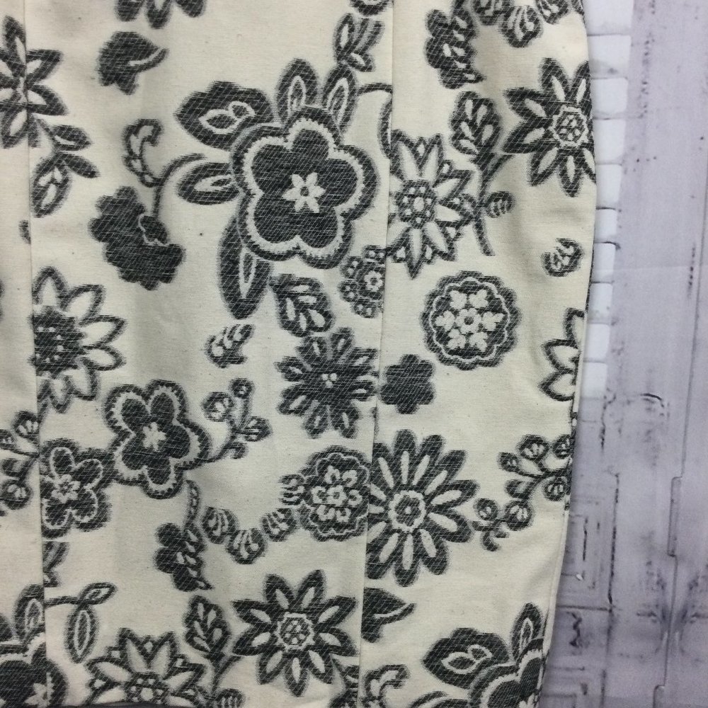 Moschino Cheap & Chic Floral Pencil Skirt 6 - Picture 4 of 11